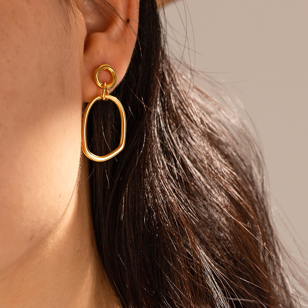 Ovaline Earrings