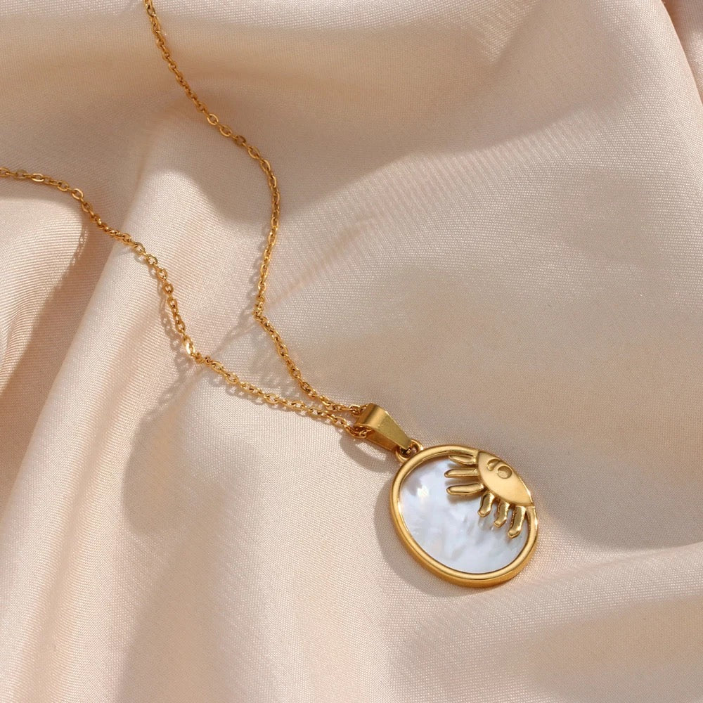 Astrid Sun Necklace