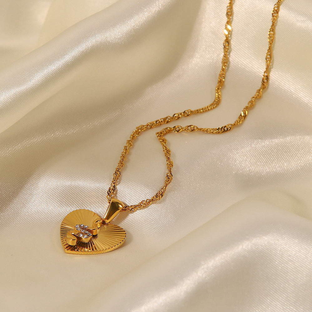 Heart of Eve Necklace